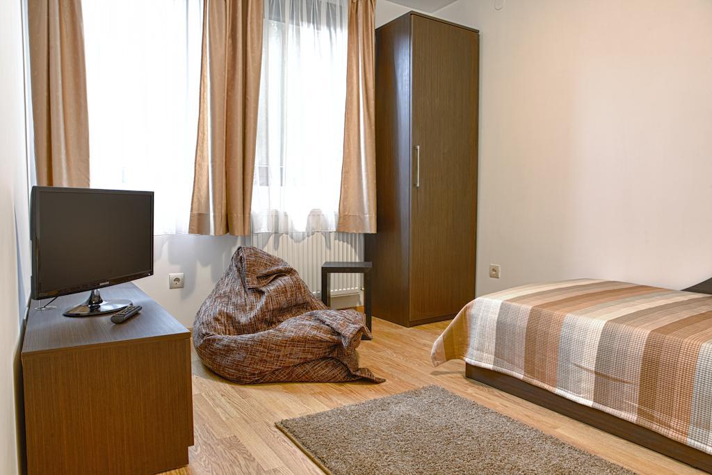 Pepi Guest House Veliko Tárnovo Habitación foto